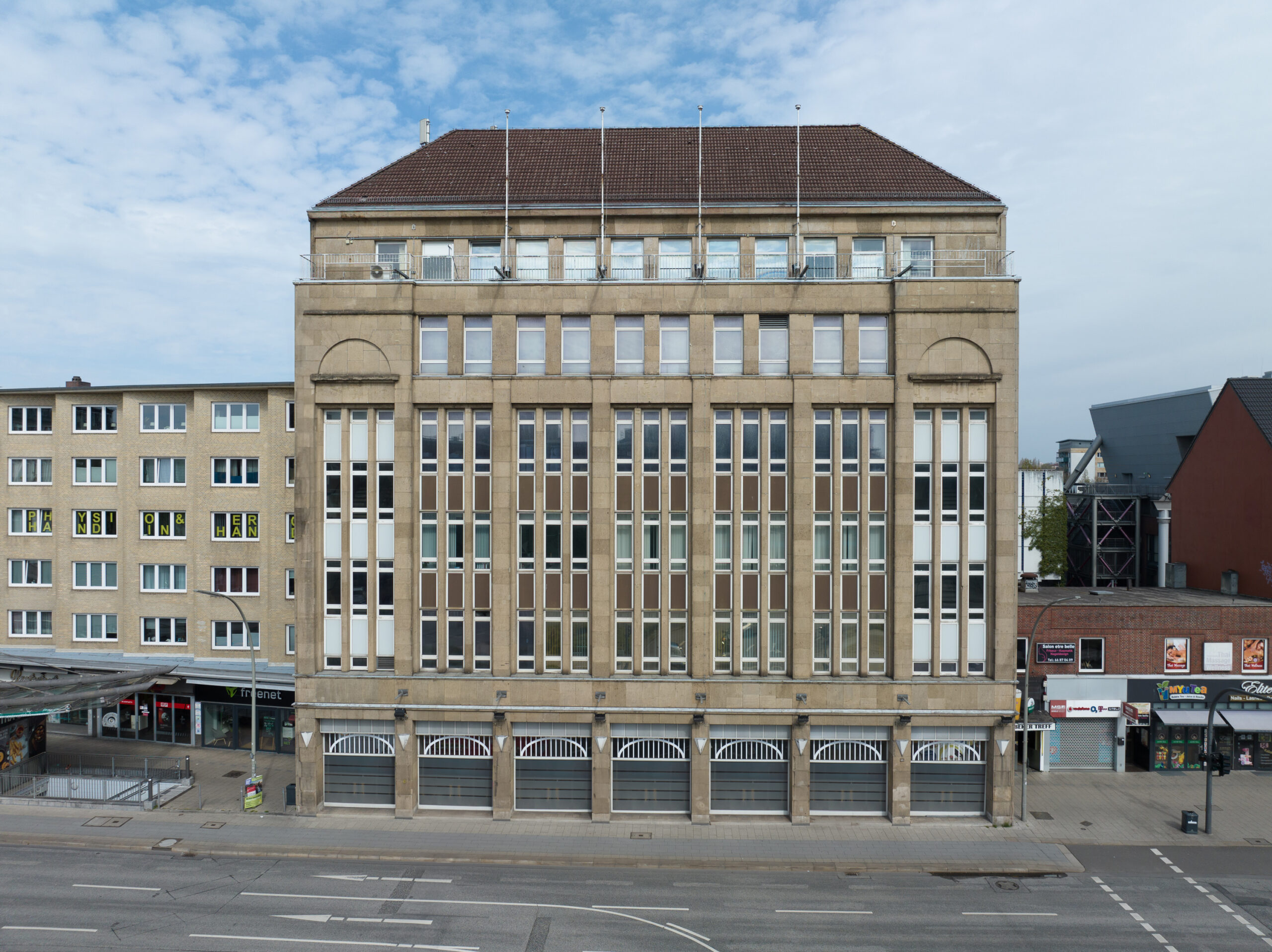 Altes Karstadt Gebäude, Transformation